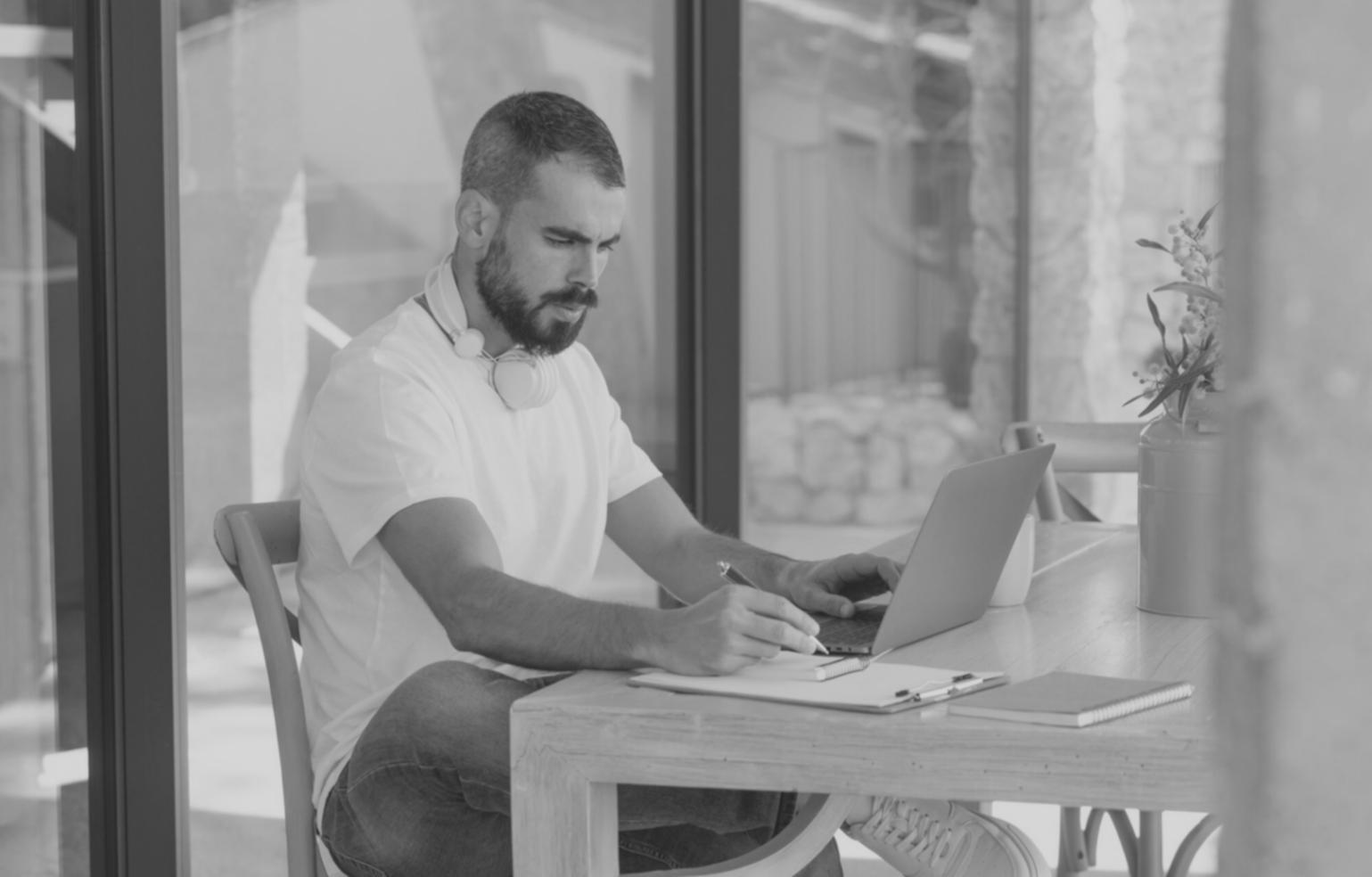 Análisis financiero con datos reales de empresas españolas